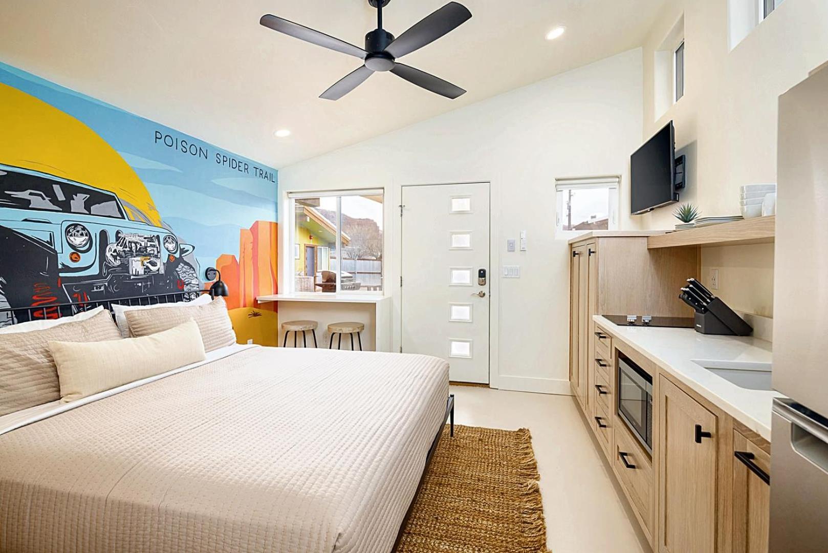 Downtown Kokopelli West 5 - Newly Remodeled Stylish Holiday home Moab