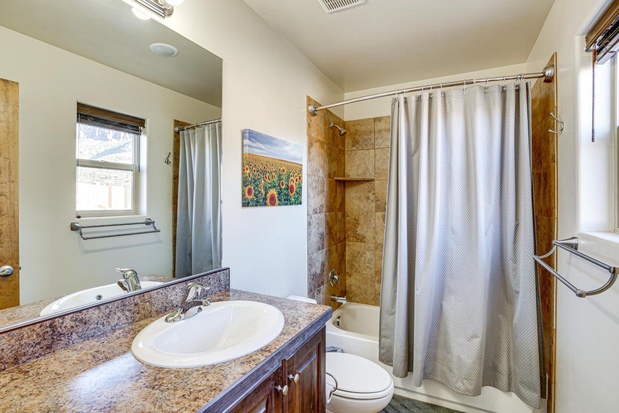 Townhome With Patio, Near Arches National Park! Moab