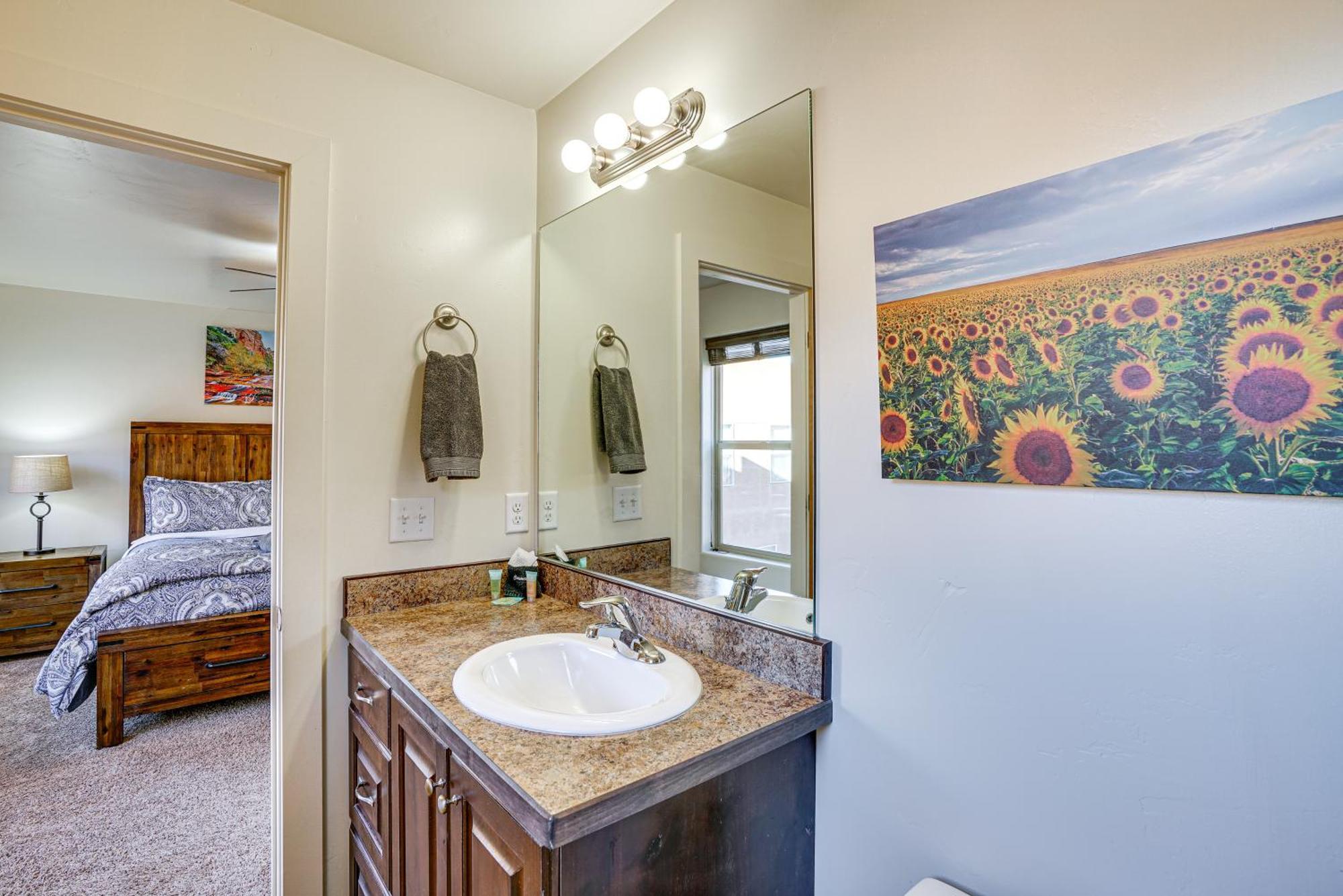 Townhome With Patio, Near Arches National Park! Holiday home *