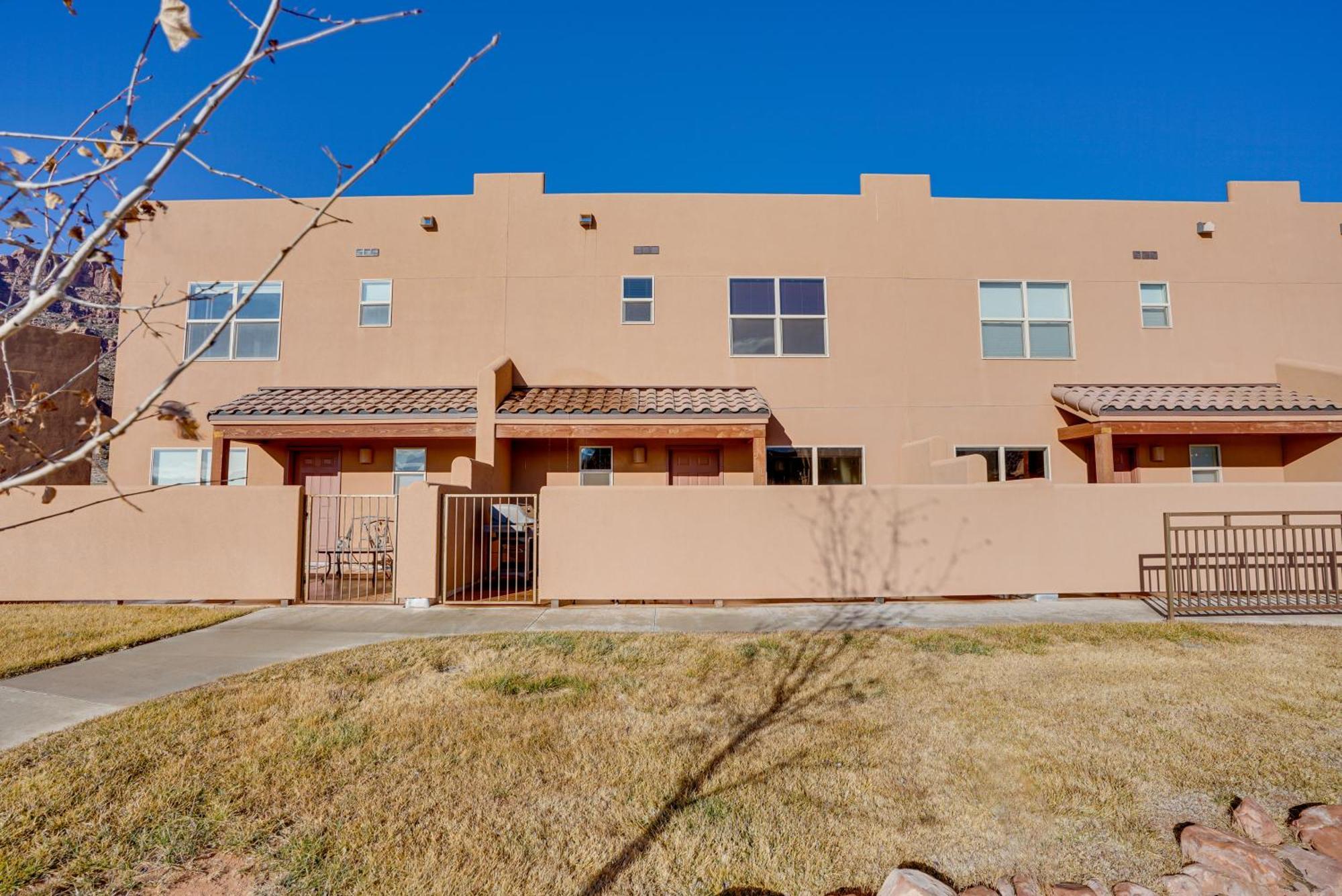Holiday home Townhome With Patio, Near Arches National Park!
