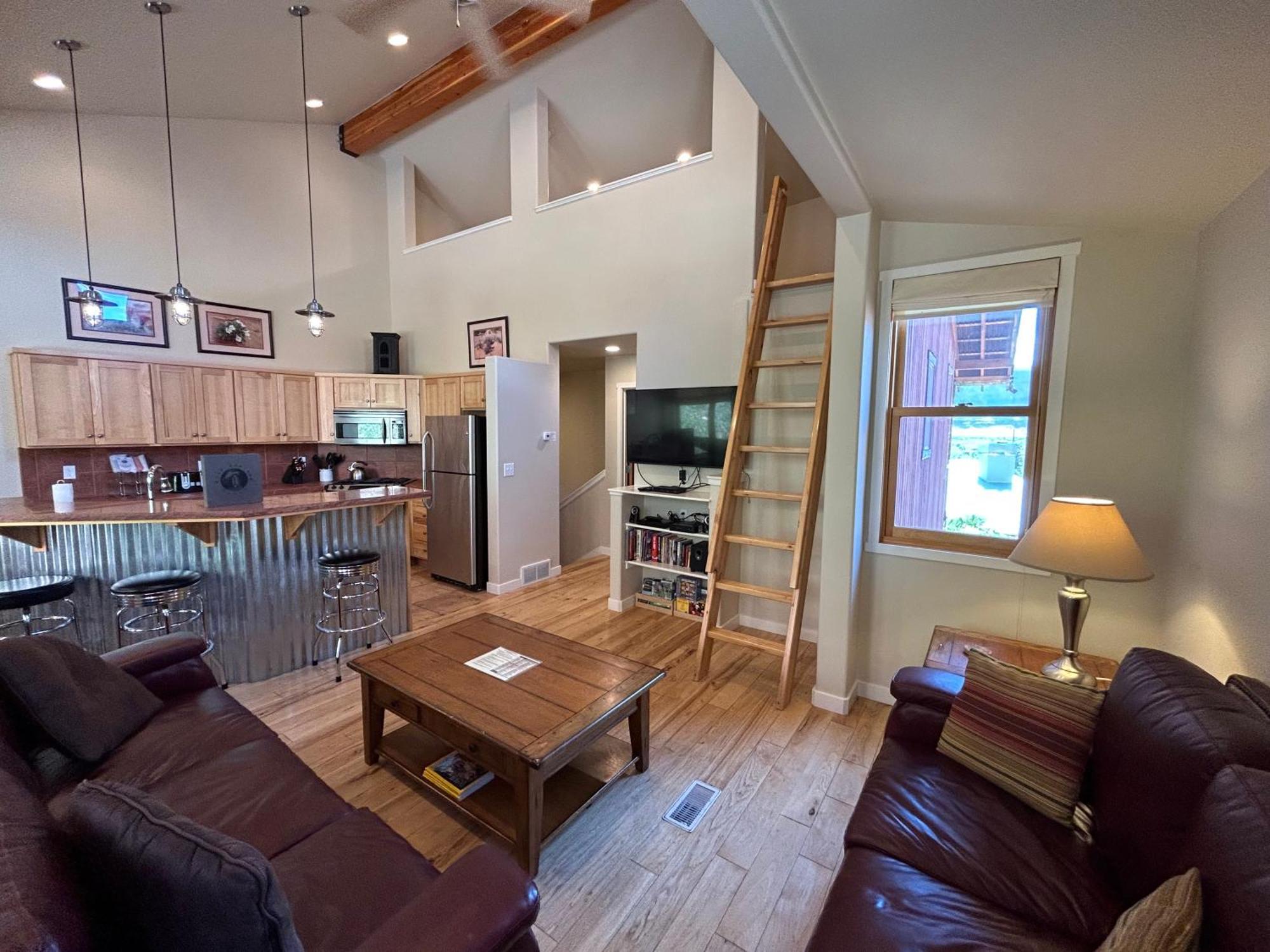 Springs Ranch 3*