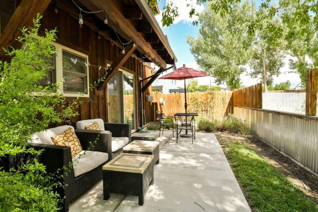 Digs - Your Downtown Basecamp! Apartment