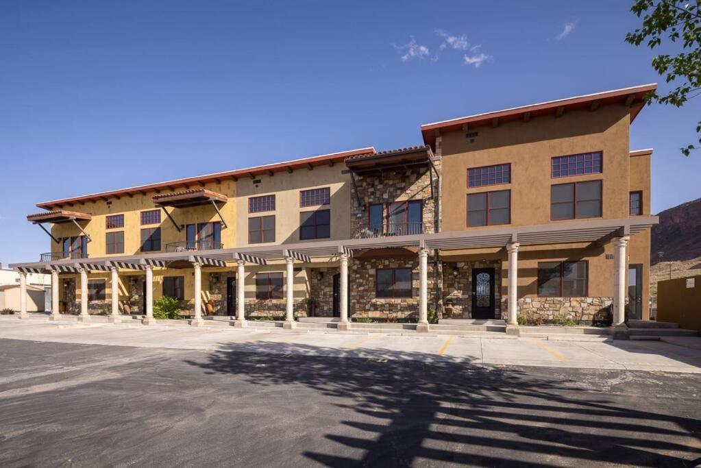 Luxury Downtown Moab