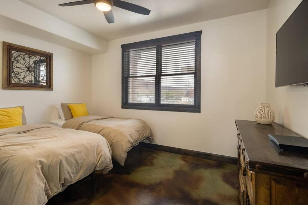 Luxury Downtown Apartment Moab