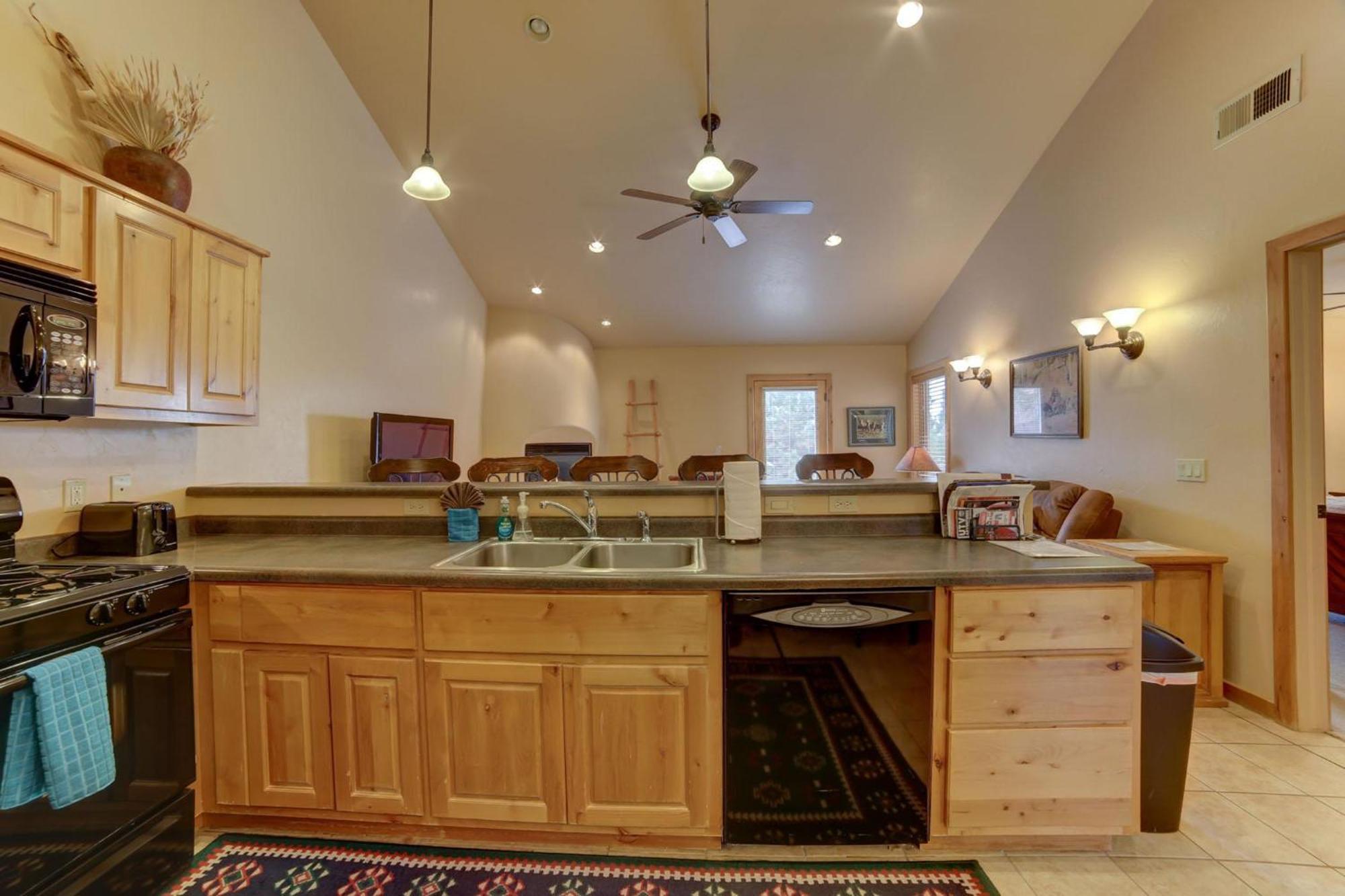 Desert Winds Townhome In With 3 Master Moab