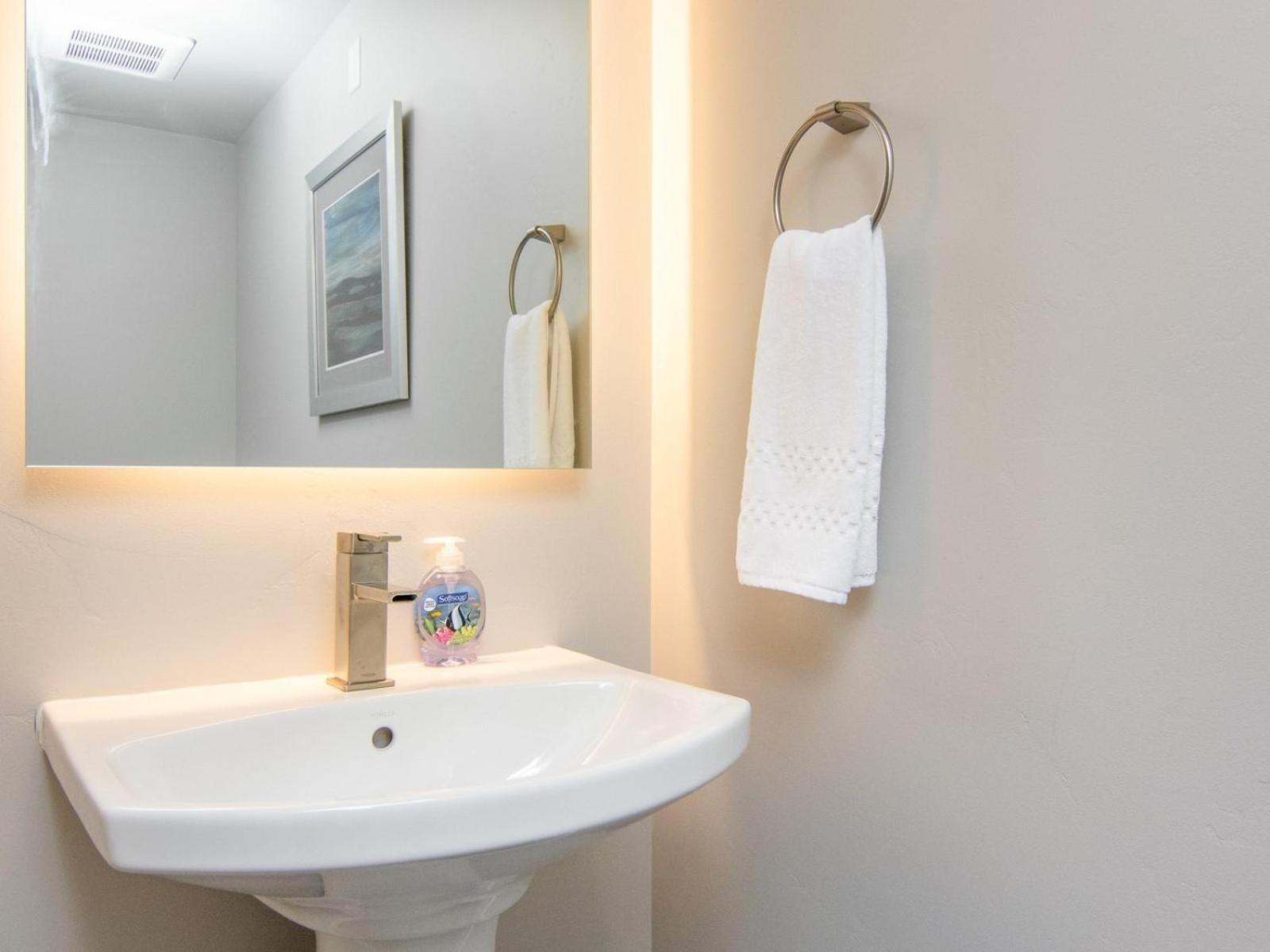 Sage Creek E1 In With Scenic Community Pool Holiday home