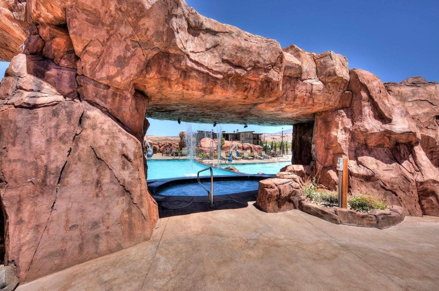 Sage Creek E1 In With Scenic Community Pool *