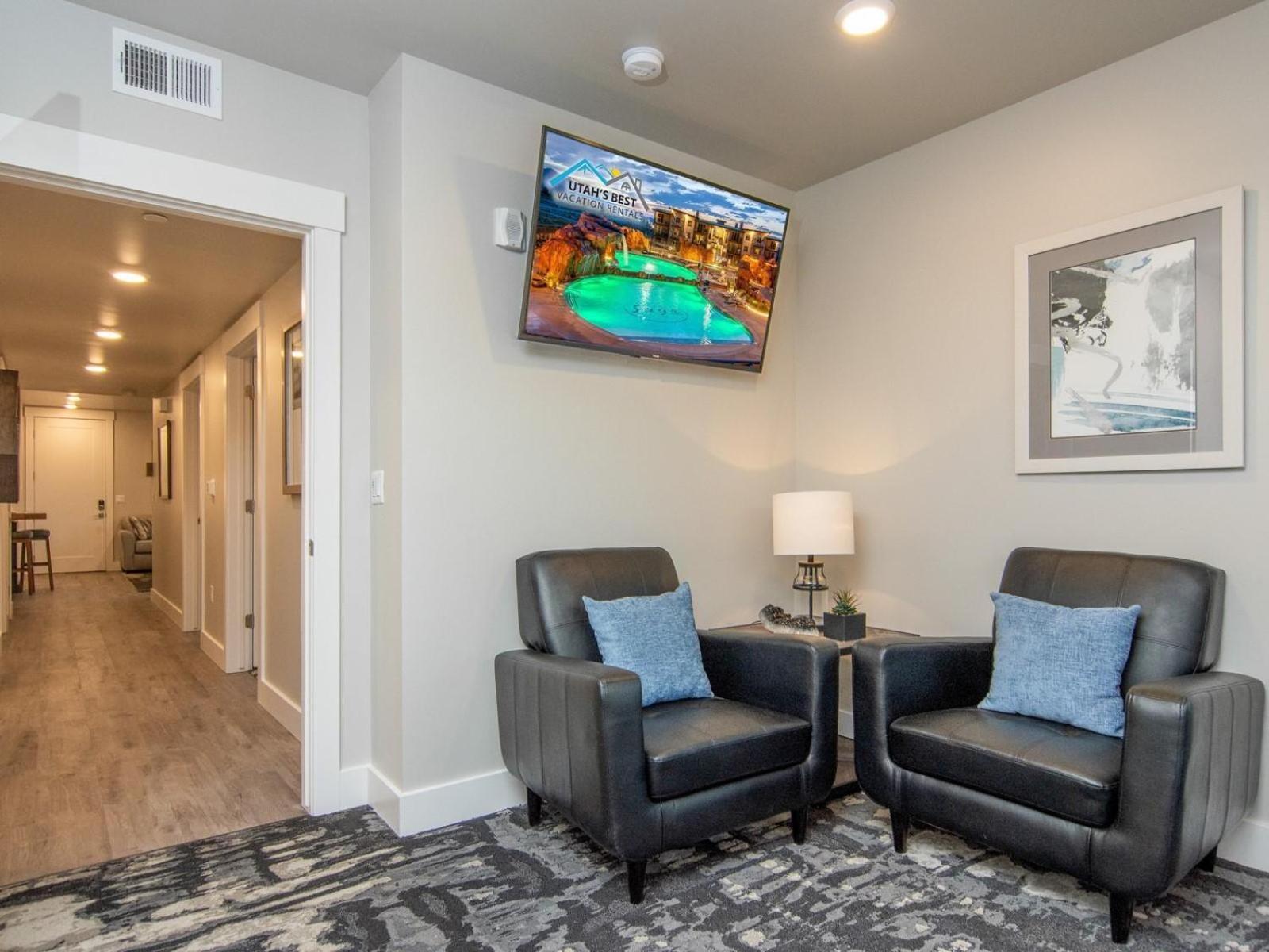 Sage Creek E1 In With Scenic Community Pool Holiday home *