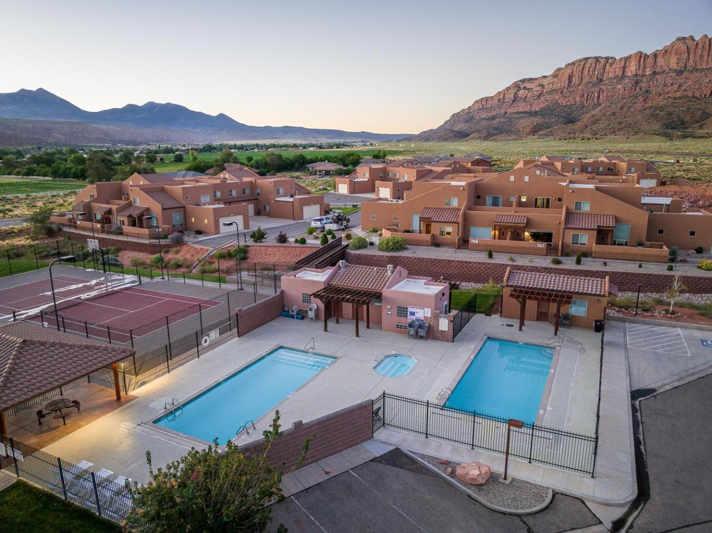 Rim Village Vista - Unit 20 - A2 *