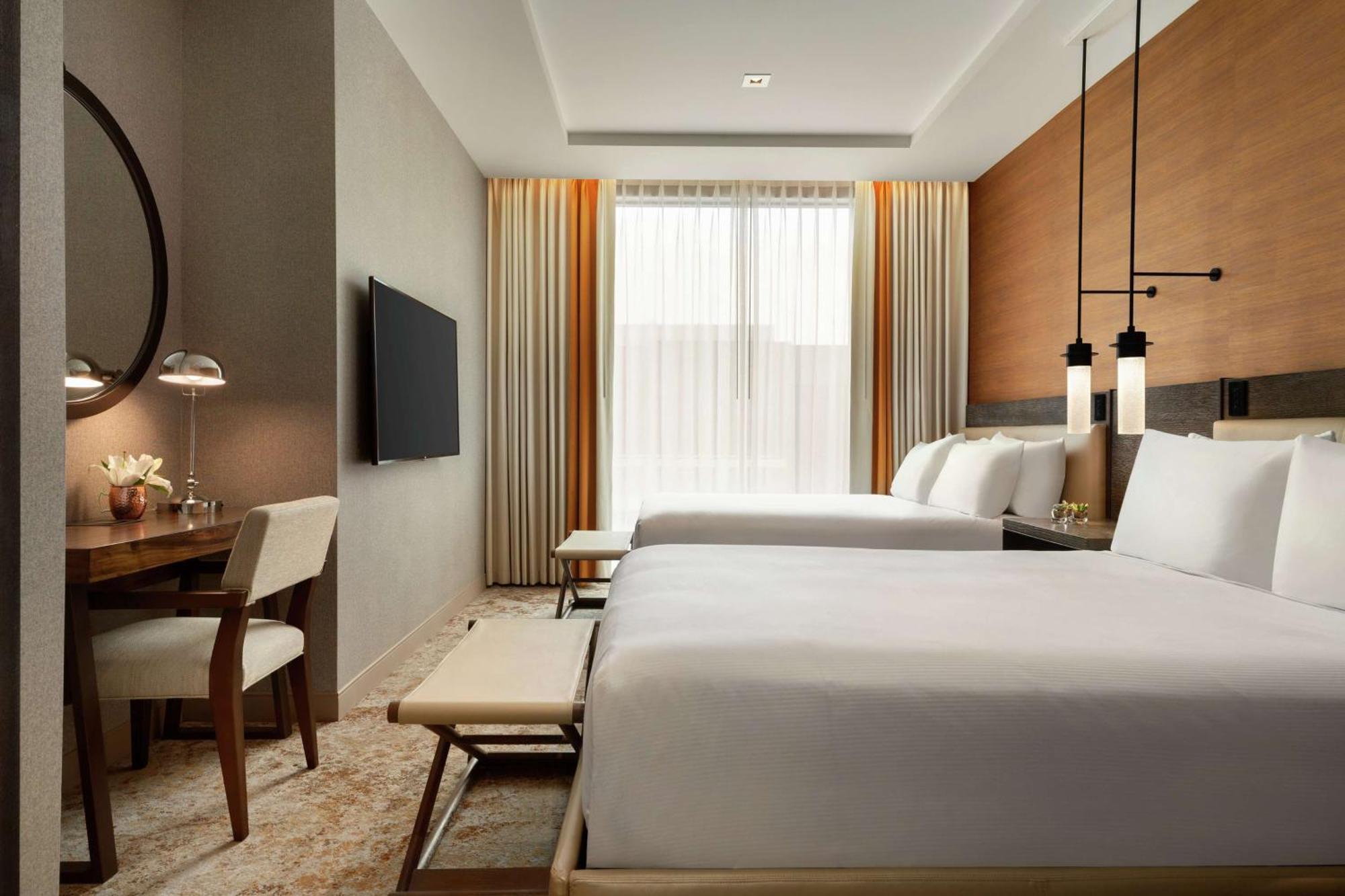 Hoodoo Moab, Curio Collection By Hilton Hotel