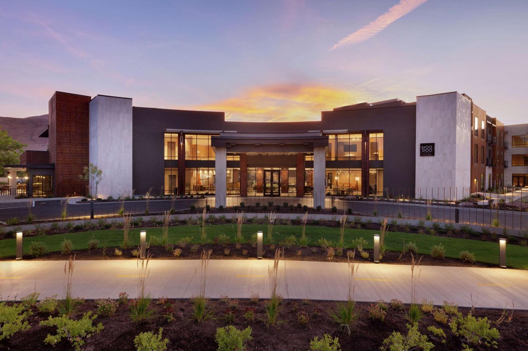 Hotel Hoodoo Moab, Curio Collection By Hilton