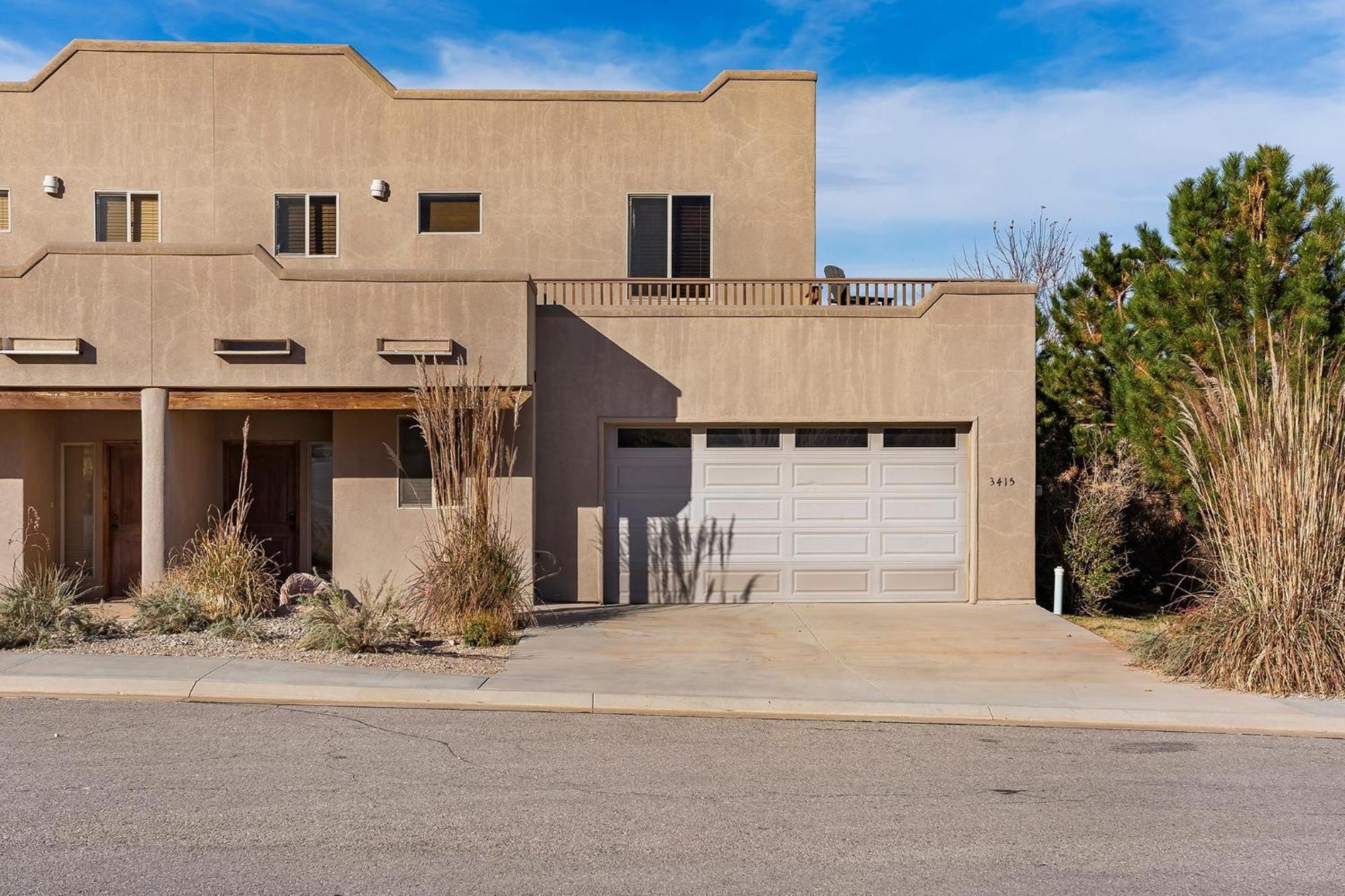 3415 South Village Loop * Moab