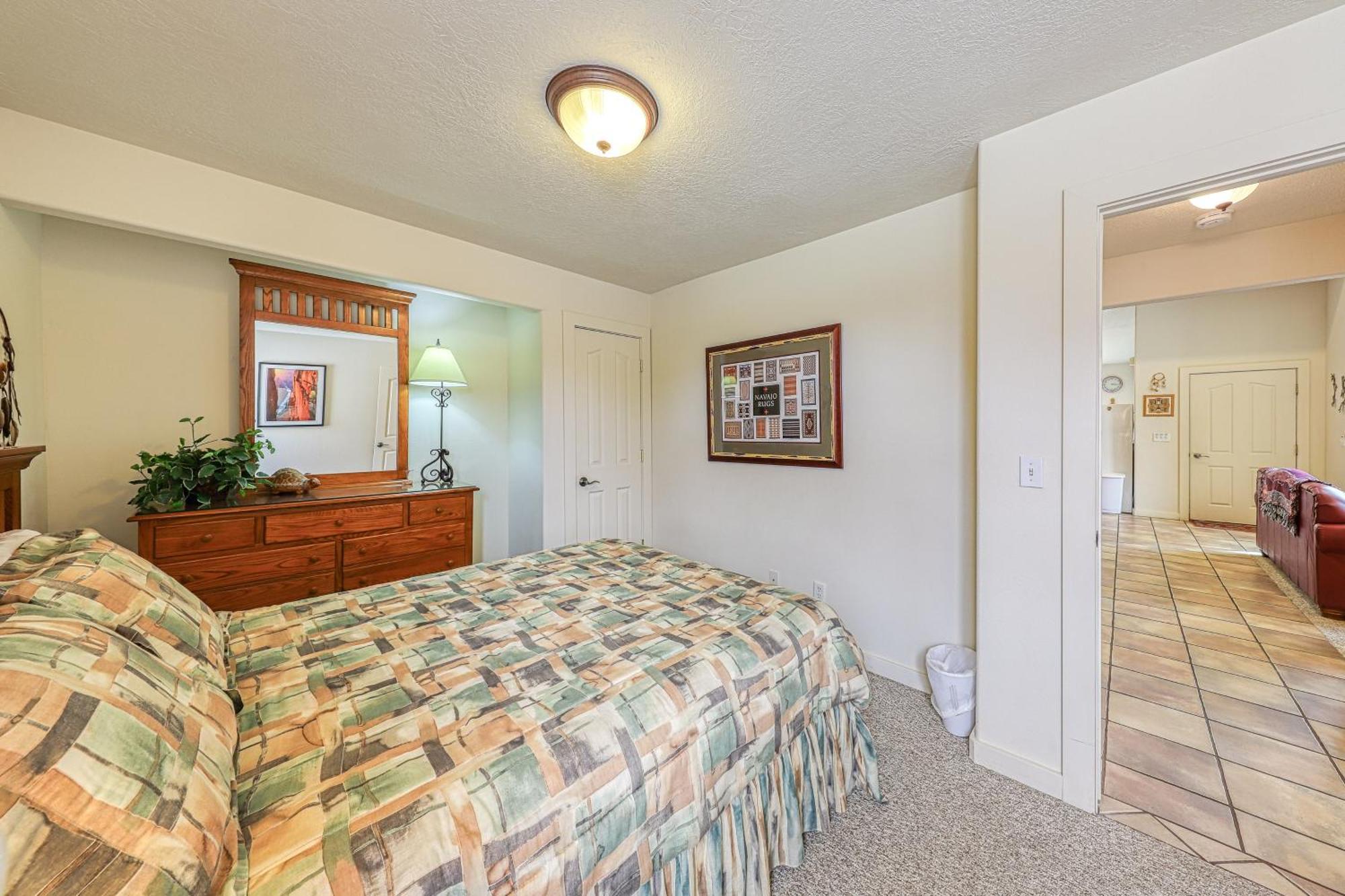 Rim Village L3 *