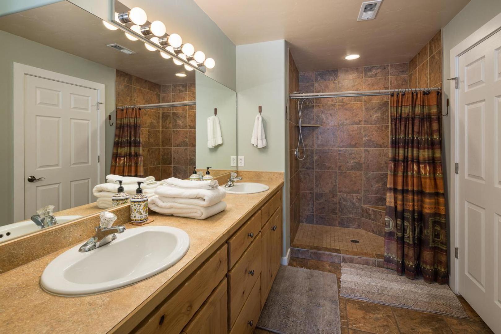 Rim Village Unit Q2 Holiday home