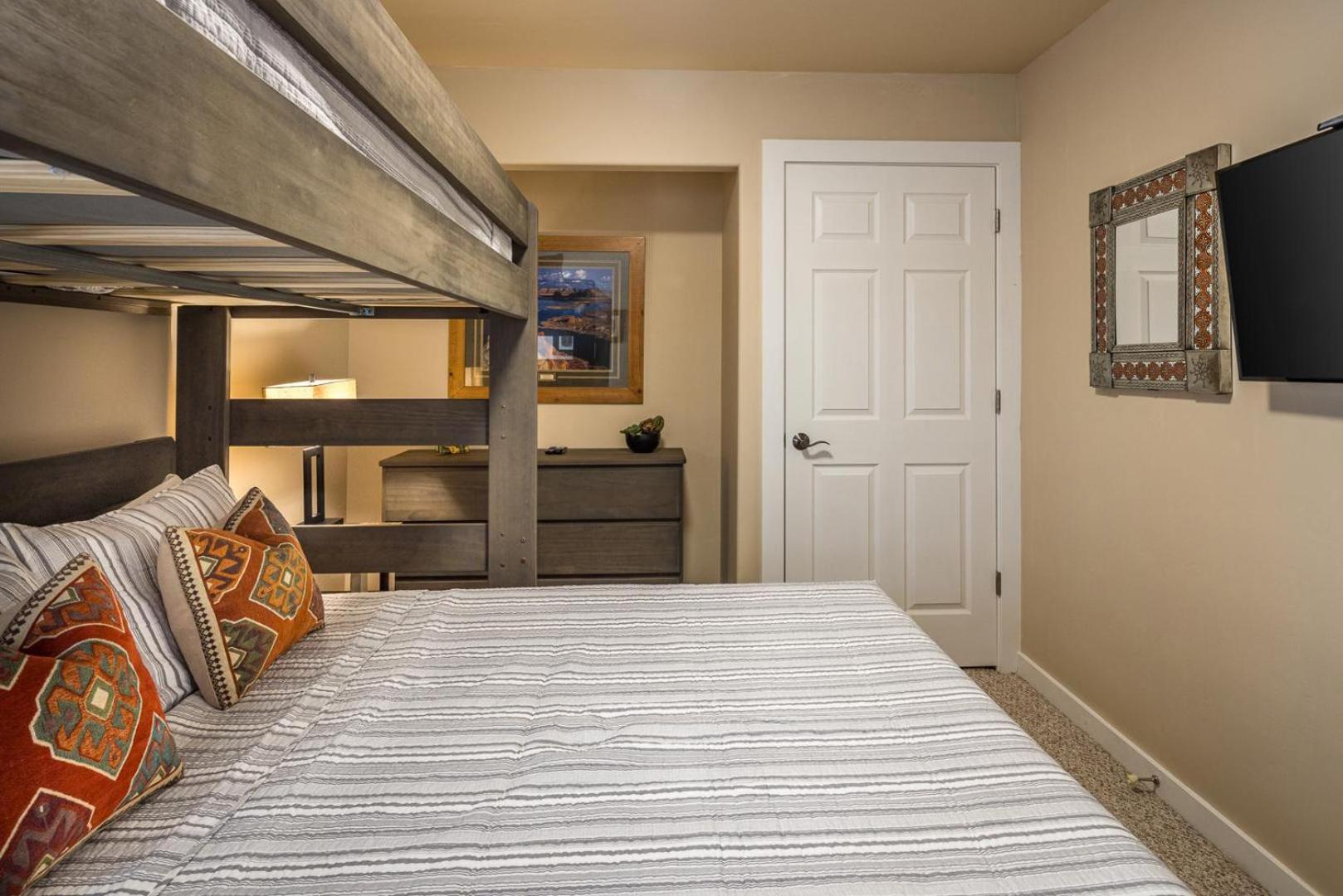 Rim Village Unit Q2 Holiday home *