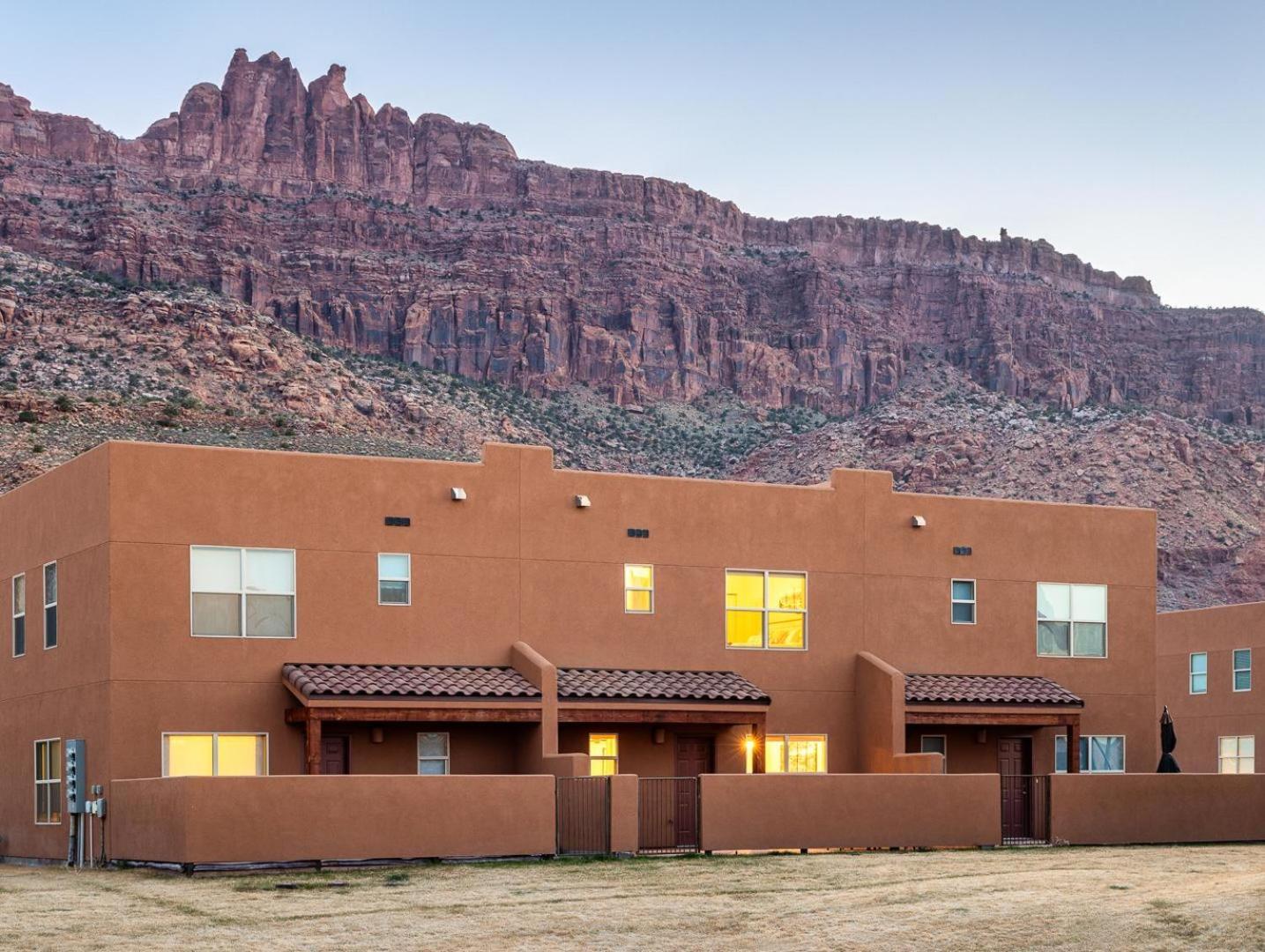 Rim Village Vista - Unit 20 - A2 *