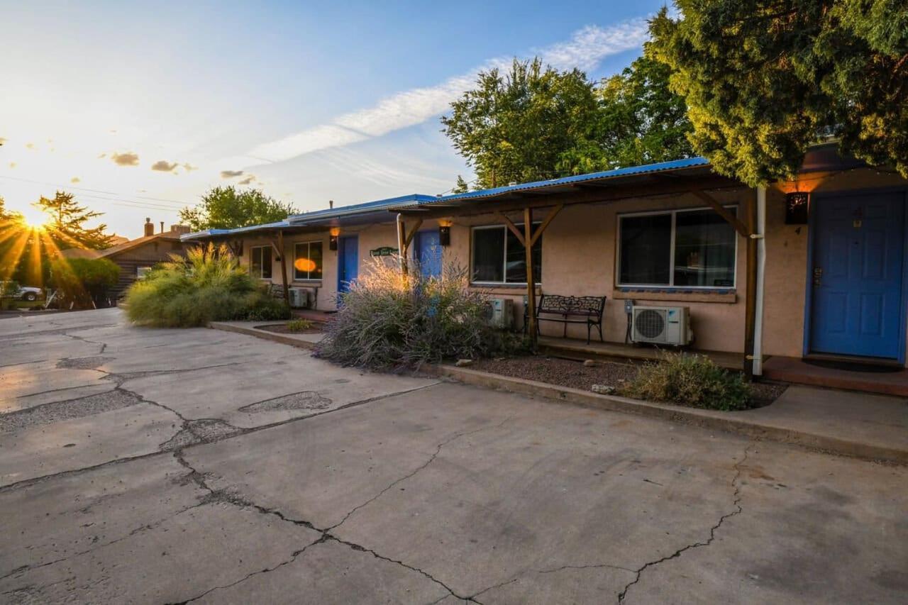 Holiday home Adventure Haven Near Downtown - Rose Tree 3 *