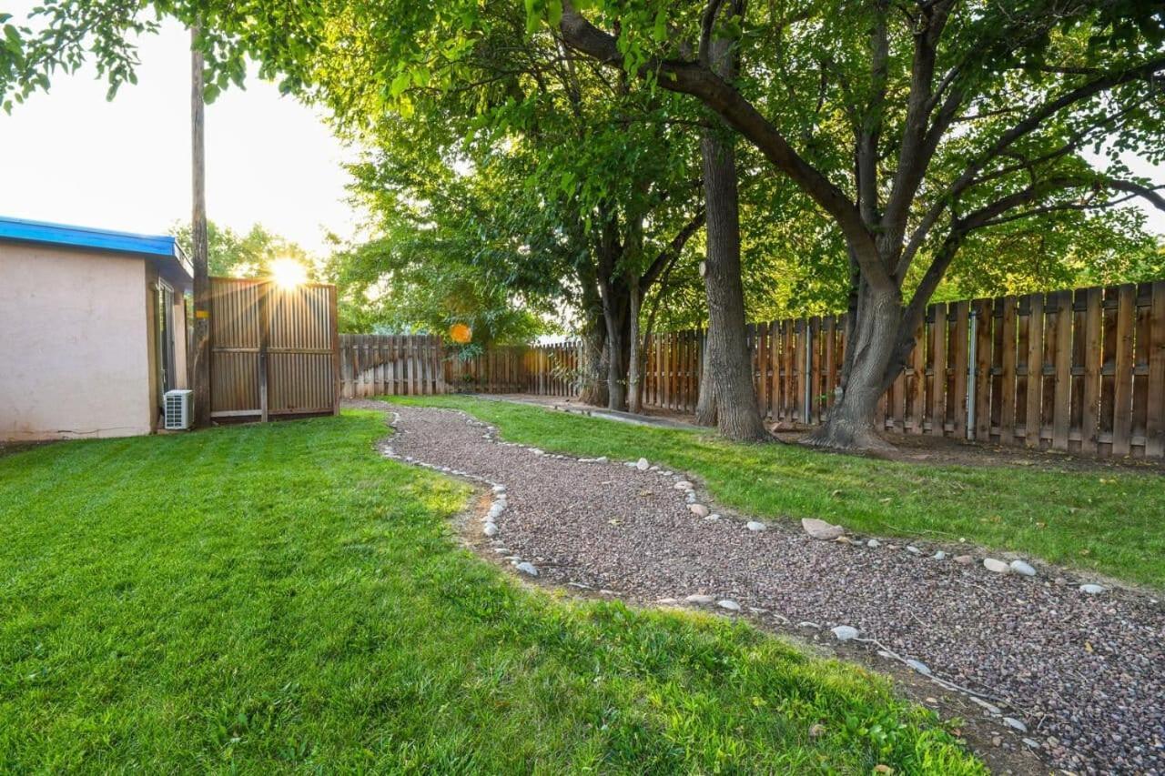 Adventure Haven Near Downtown - Rose Tree 3 Moab
