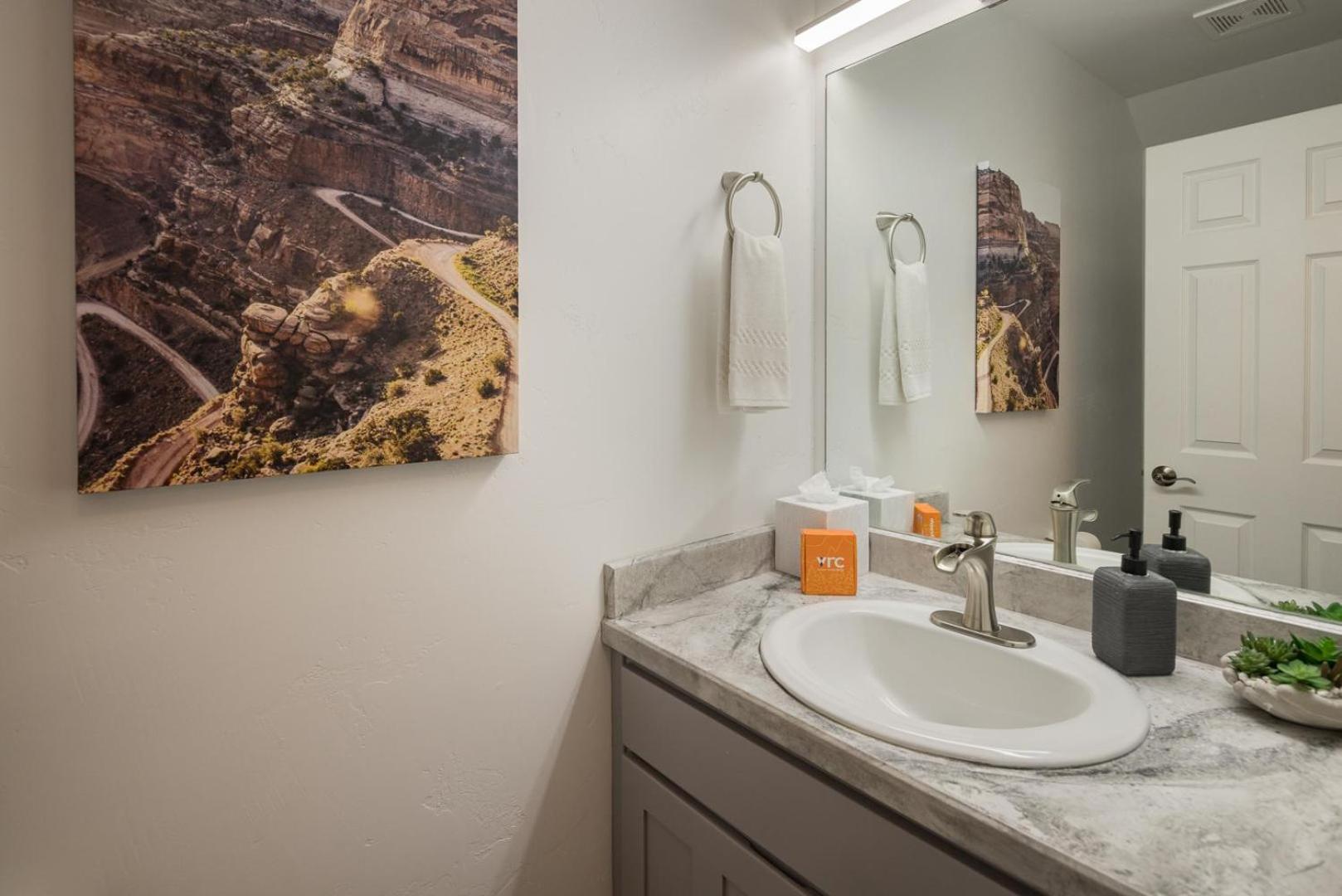 Rim Village Vista 2a4 *