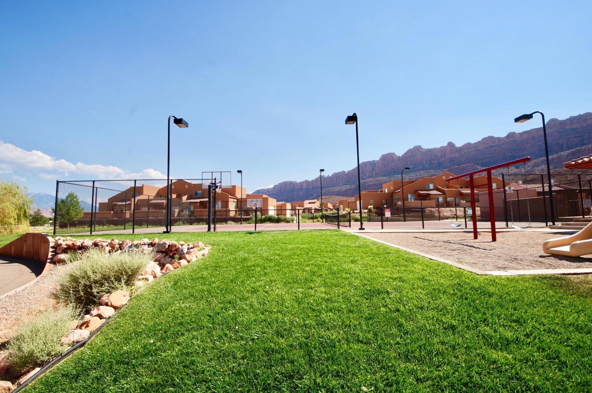 Rim Vistas #4a4 Holiday home *