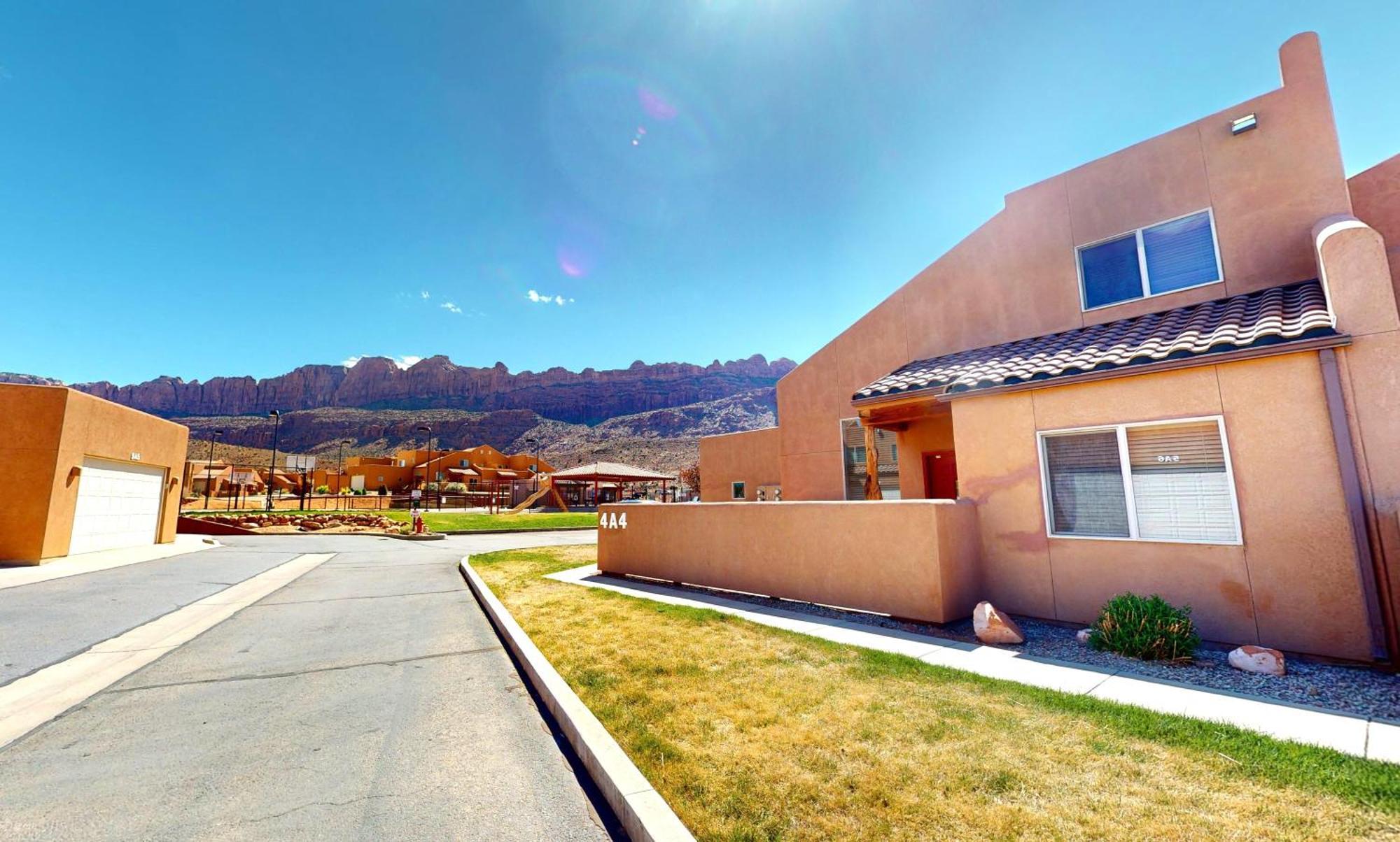 Rim Vistas #4a4 *