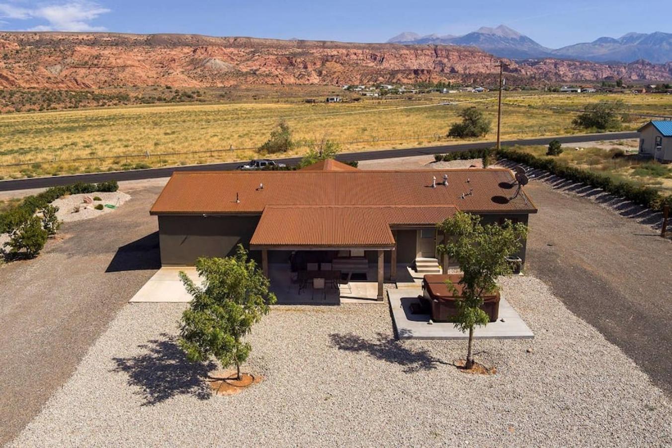 The Shack Private & Hot Tub *