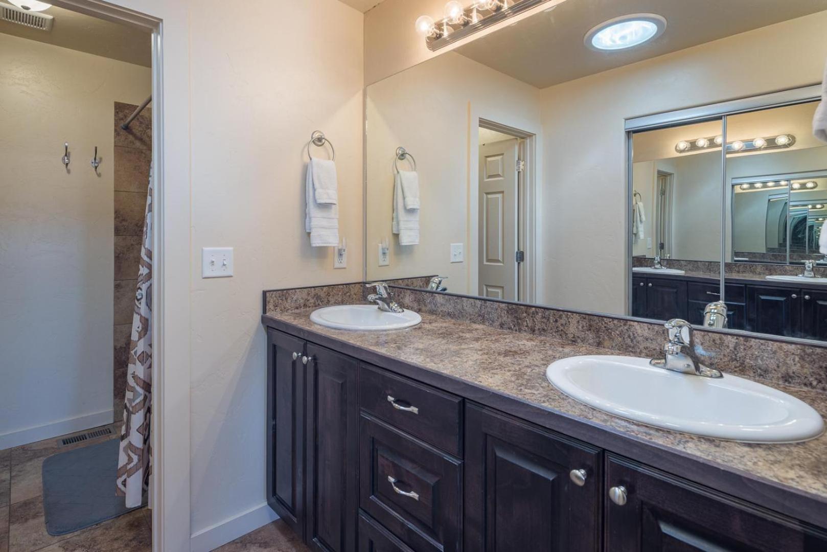 Rim Village Vista Unit 10 A8