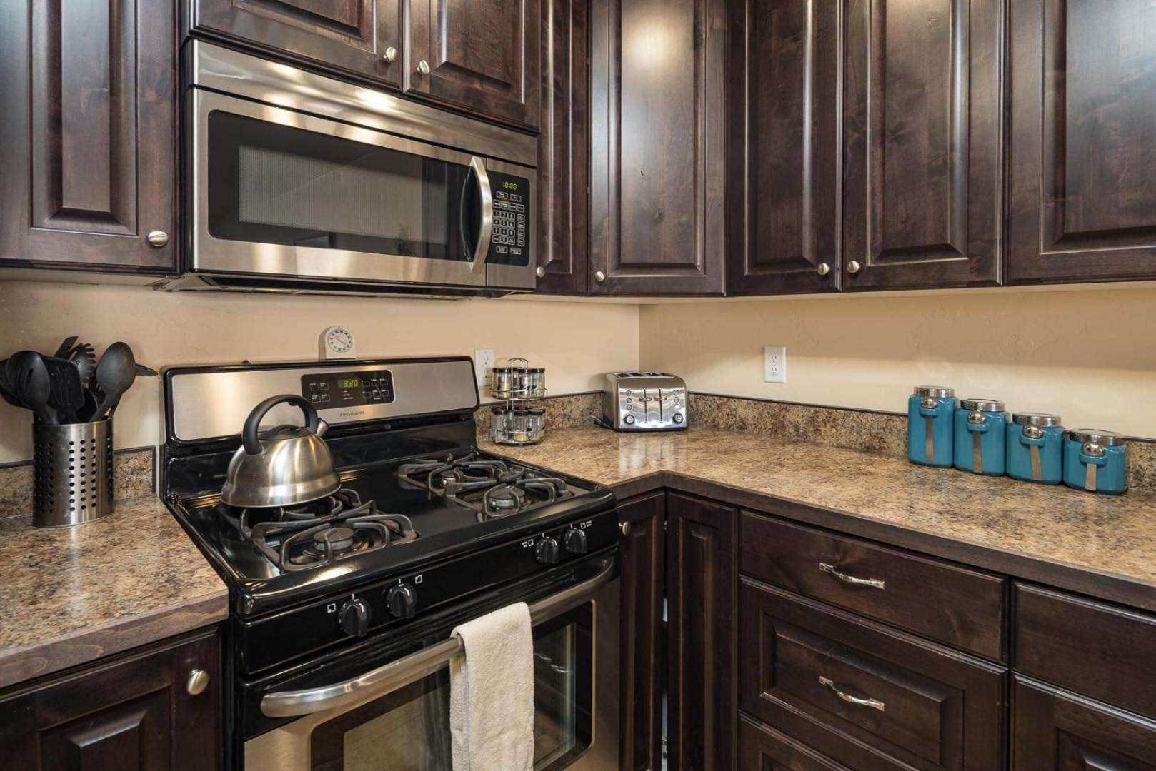 Rim Village Vista Unit 10 A8