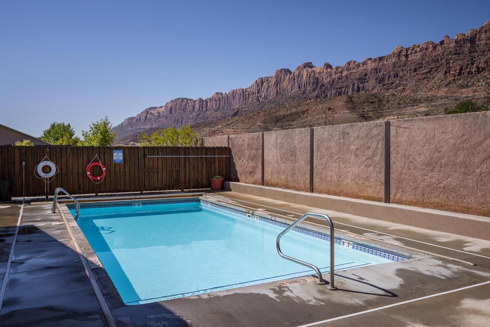 3415 South Village Loop