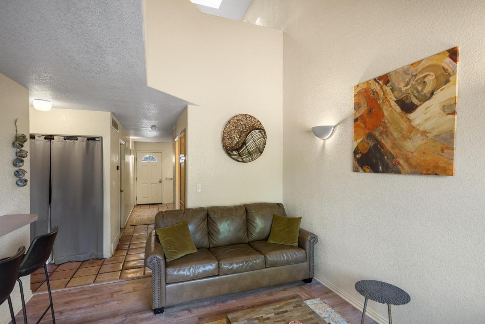 3287 Fairway Loop