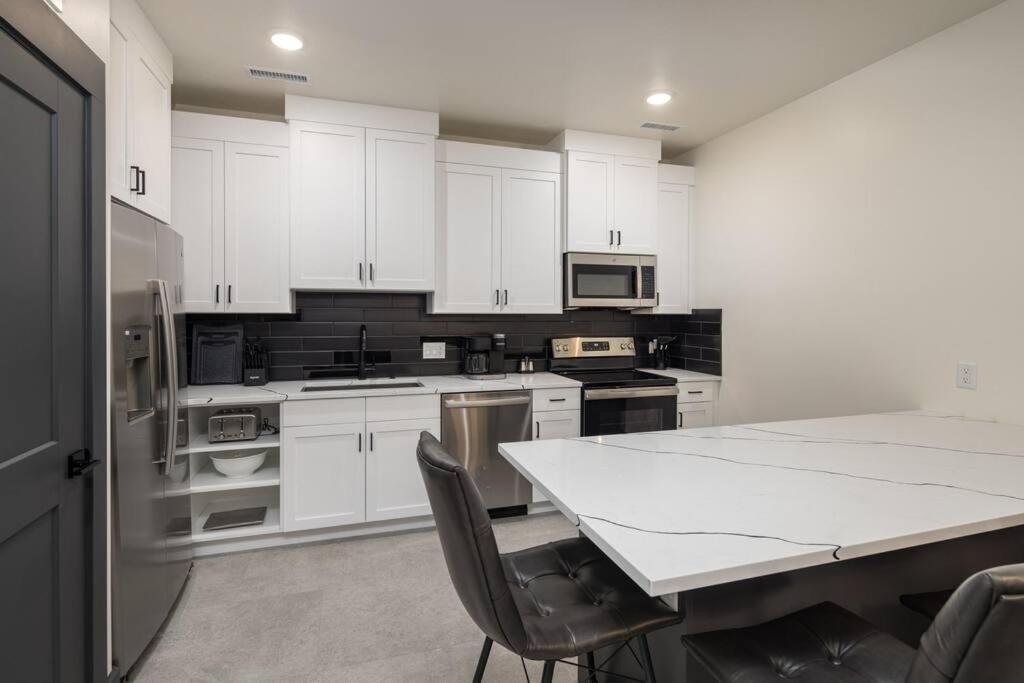 Vizcaya #9 - Moab's Newest Luxury Apartment