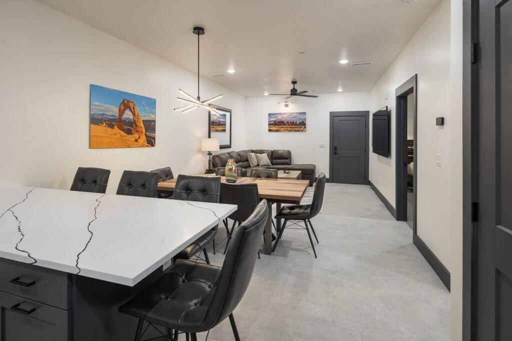 Apartment Vizcaya #9 - Moab's Newest Luxury *