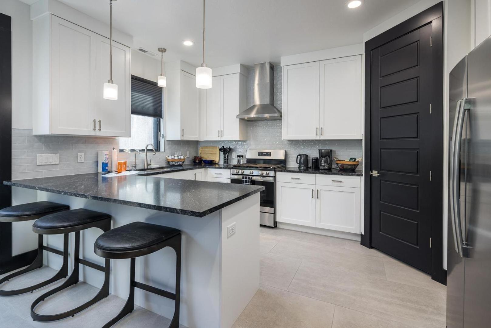 246 E 200 South Unit 1