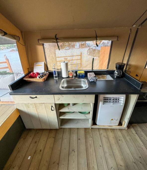 Desert Glamping Getaway Near Arches * Moab