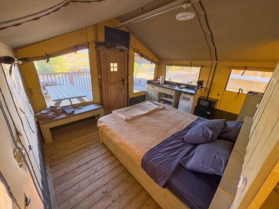 Desert Glamping Getaway Near Arches * Moab