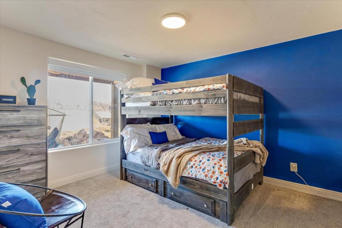 Holiday home Right By Off Roading Trails Close To Main St *