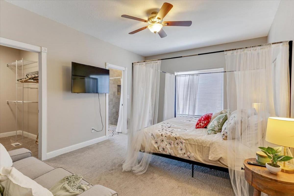 Right By Off Roading Trails Close To Main St Holiday home *