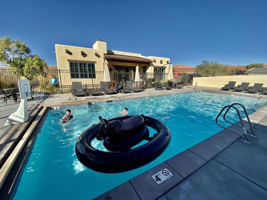 New In The Heart Of Moab, Utah Lodge *