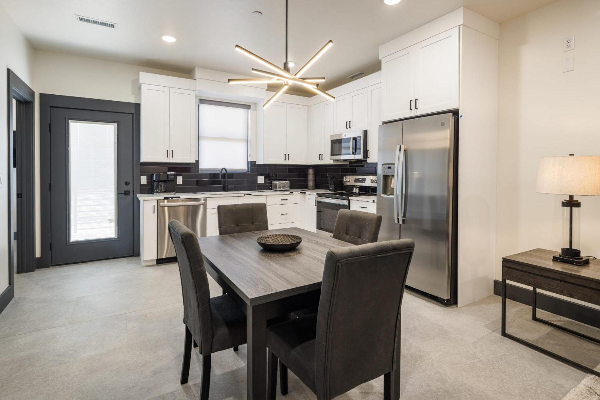 Vizcaya #10 - Moab's Newest Luxury Apartment *