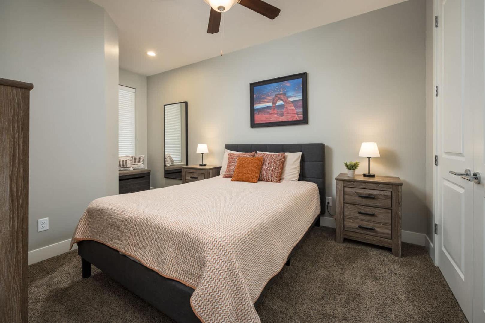 Downtown Basecamp Pool & Hot Tub - Entrada Holiday home