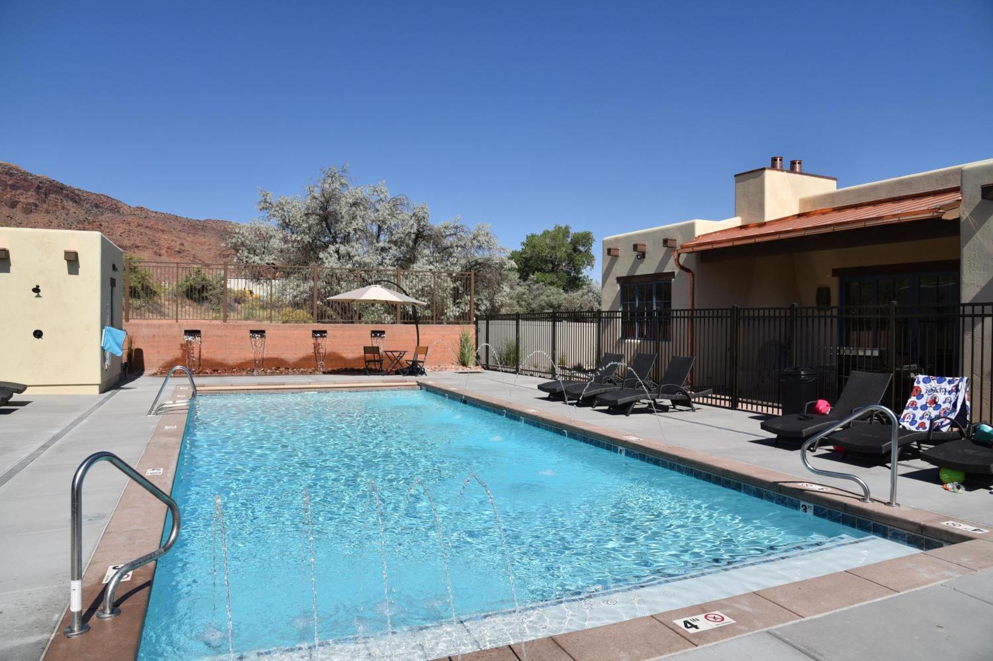 New In The Heart Of Moab, Utah Lodge