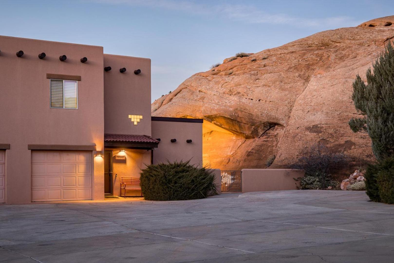 Holiday home 3439 E. Westwater Dr.