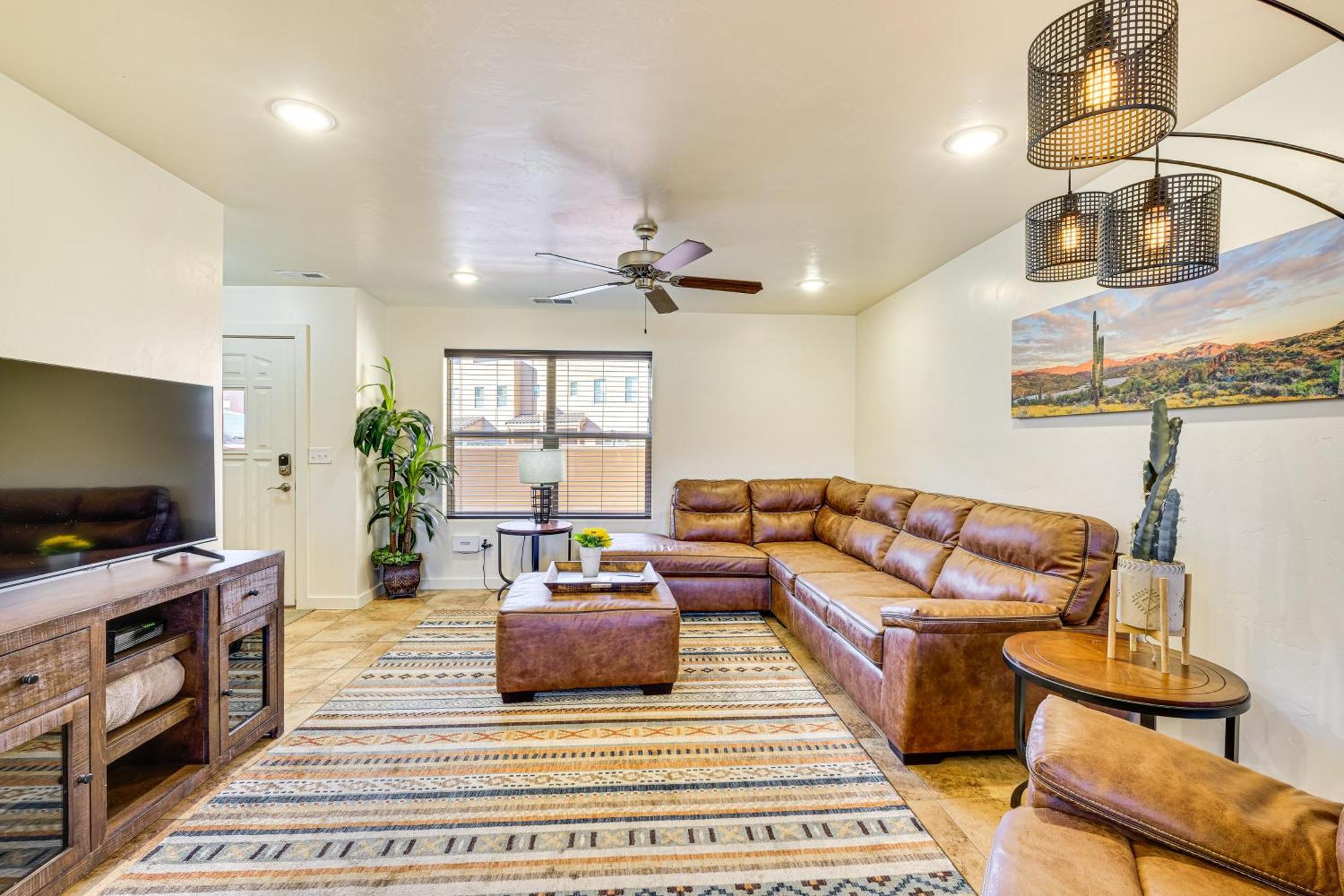 Townhome With Patio, Near Arches National Park! Holiday home