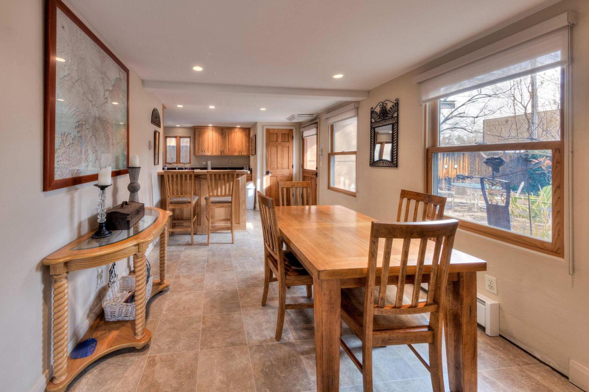 Center Street Hideaway In The Heart Of Holiday home