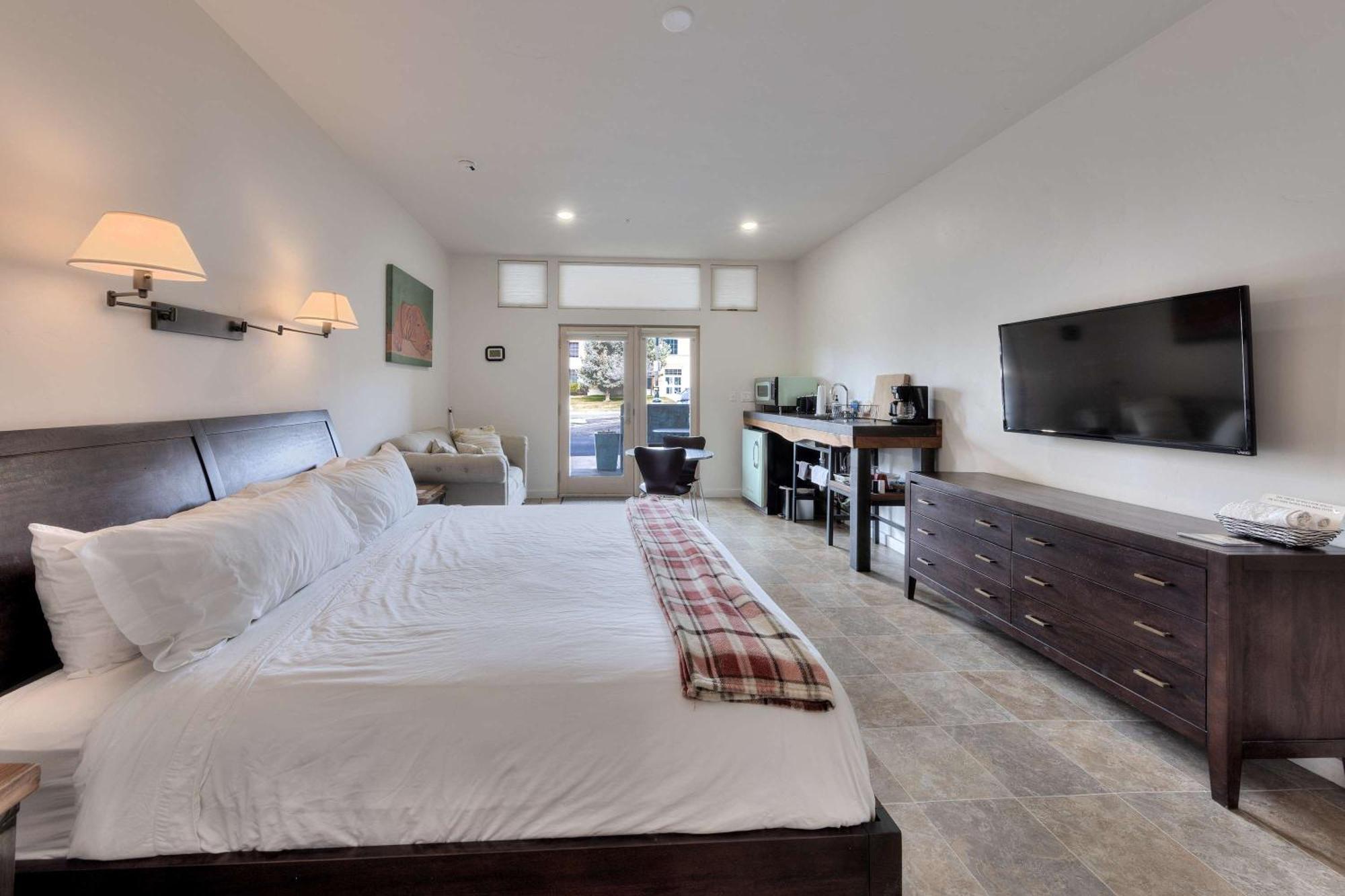 Hideaway In The Heart Of Downtown