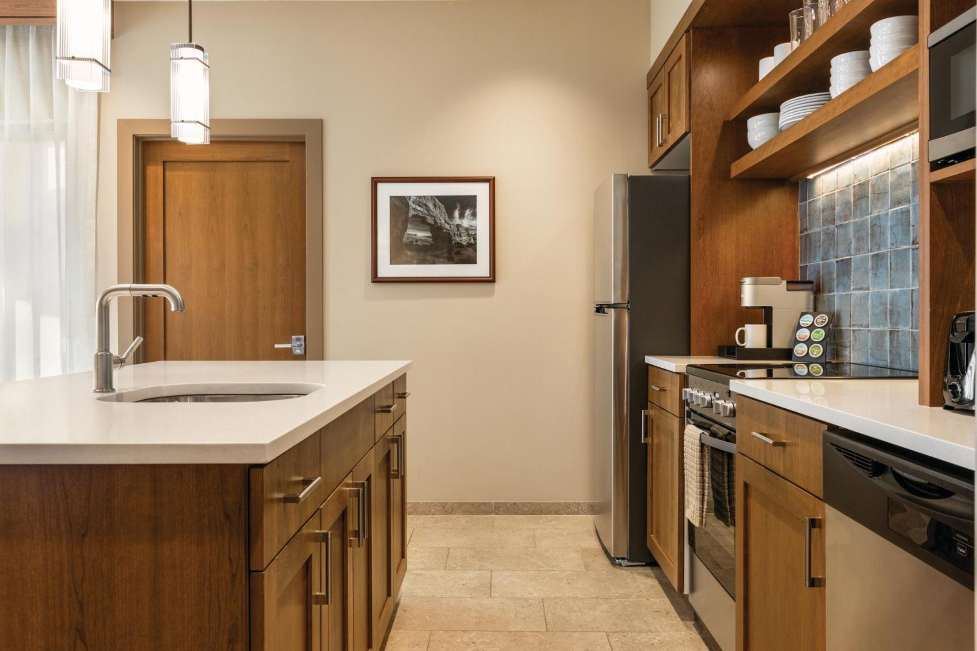 Hoodoo Moab, Curio Collection By Hilton 4*