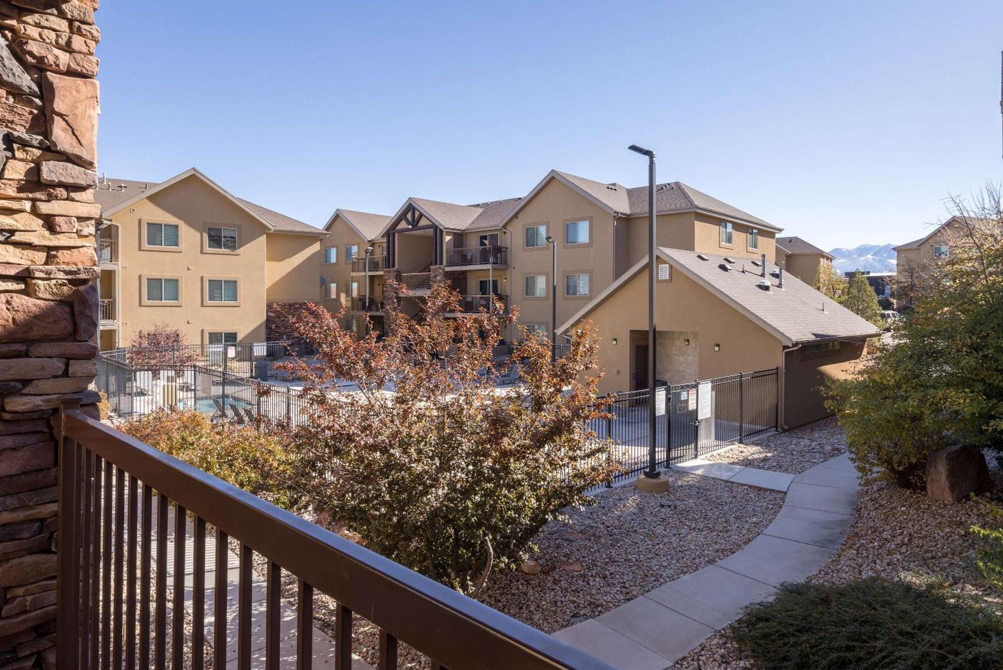 6g Redcliff Pool & Hot Tub * Moab