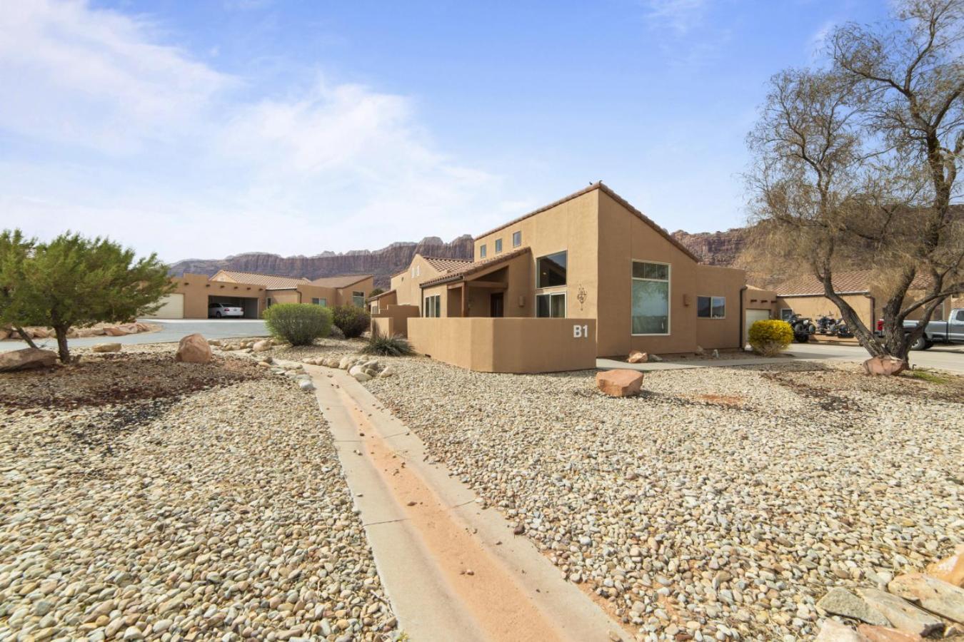 B1- Hidden Valley I Large Patio I Pool And Hot Tub *