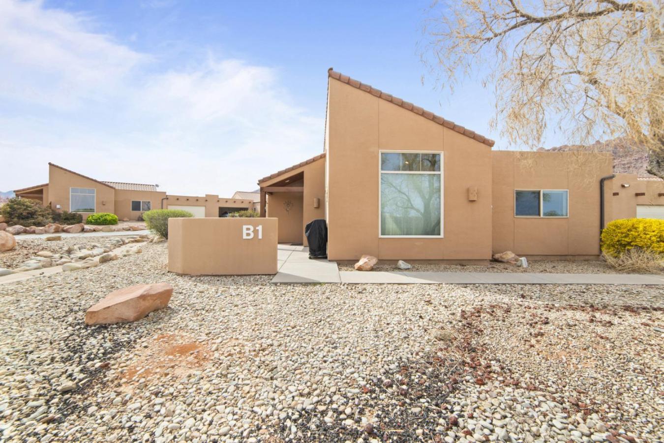 B1- Hidden Valley I Large Patio I Pool And Hot Tub