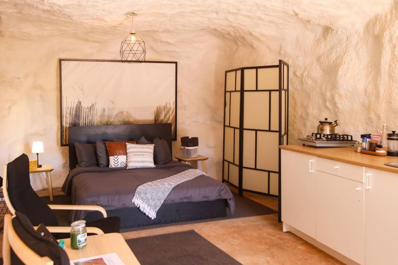 Luxury tent The Caves At - At Private Riverside Ranch Moab